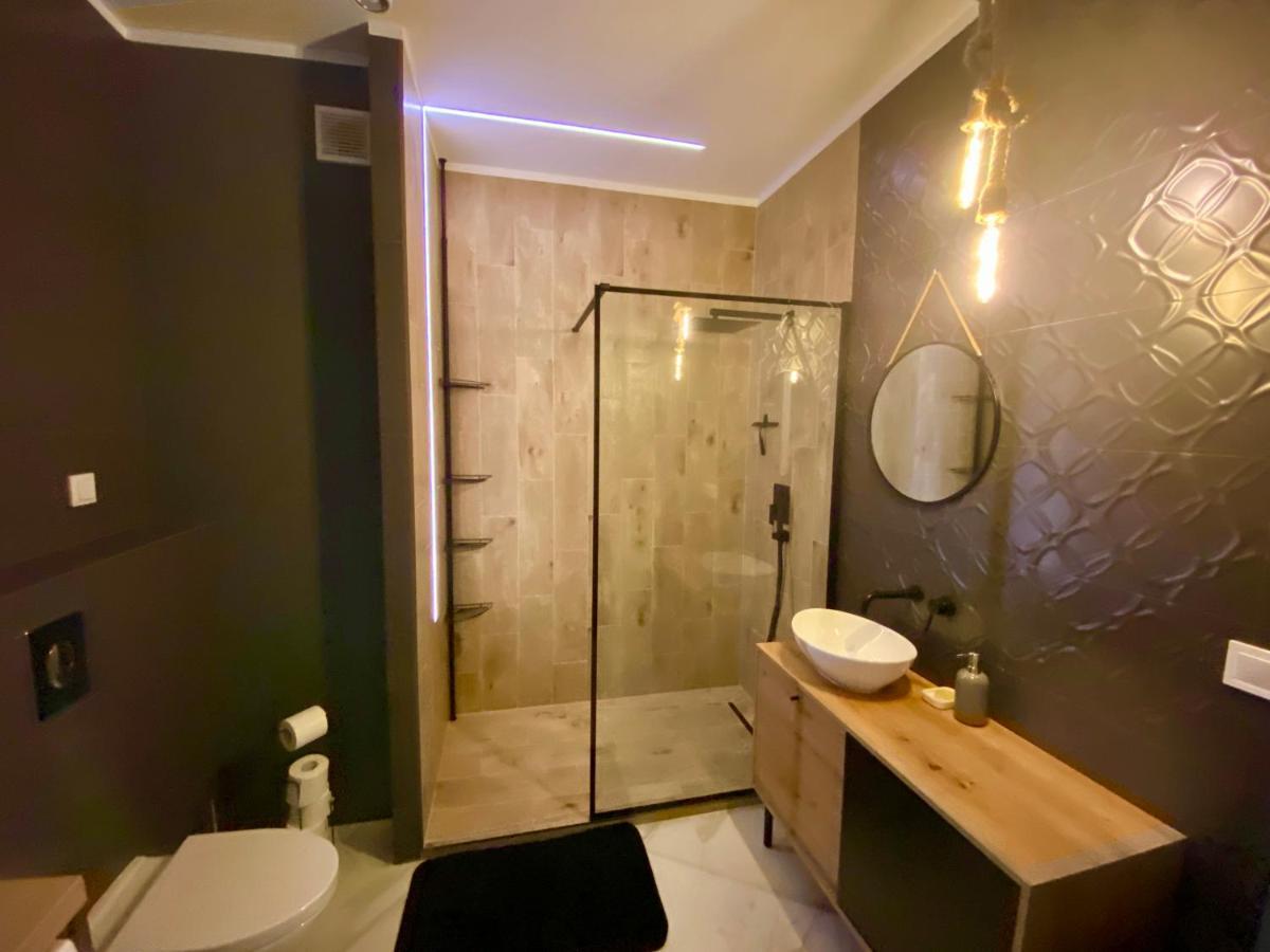 Apartament Pocztovia - Scisle Centrum, Prywatny Parking Ełk Extérieur photo